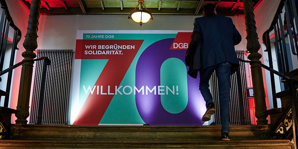 Eingangsbereich der Festveranstaltung 70 Jahre DGB am 21.10.2019 in Berlin