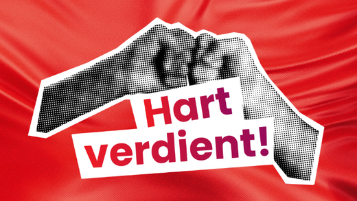 Zwei geballte Fäuste rahmen den Schriftzug „Hart verdient!" ein – ein kraftvolles Symbol für Solidarität und den Kampf um faire Löhne und gerechte Arbeitsbedingungen, vor einem leuchtend roten Hintergrund.