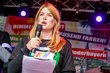 Marlene Schönberger, Mitglied im Kreisvorstand des DGB Dingolfing-Landau und im Verein "Queer in Niederbayern", der den CSD organisierte