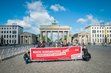 DGB-Aktion "Rente - Kurswechsel jetzt" vor dem Brandenburger Tor